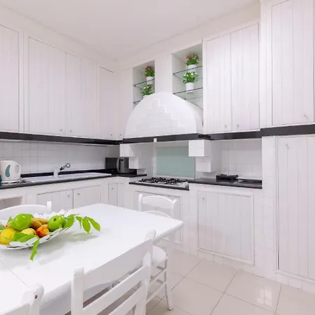 Relais Regina Rosanna Guest house 3*